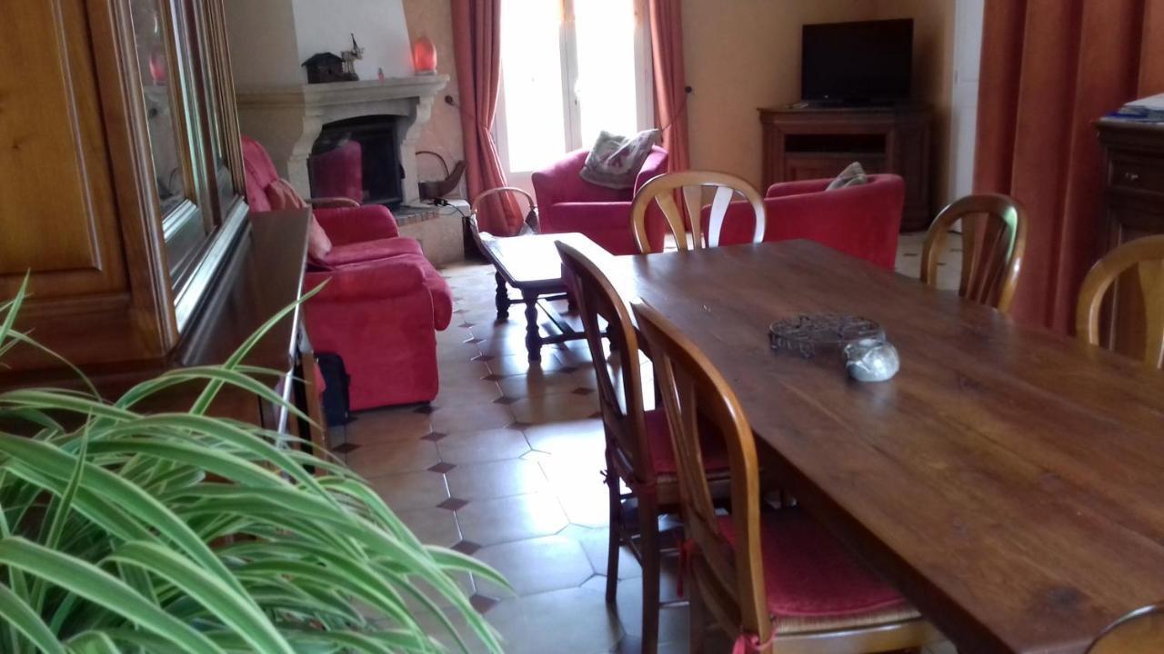 Bed and Breakfast La Madeleine Pezens Экстерьер фото