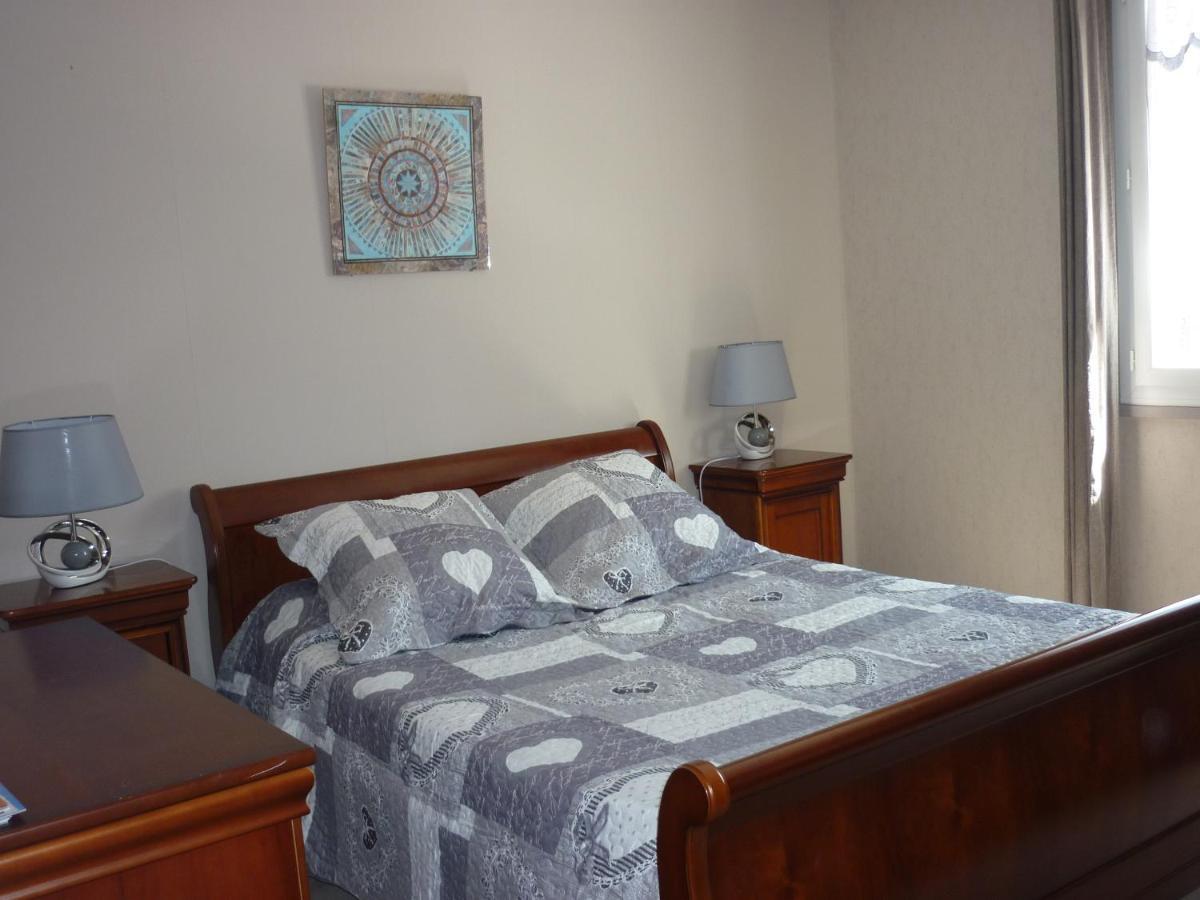 Bed and Breakfast La Madeleine Pezens Экстерьер фото